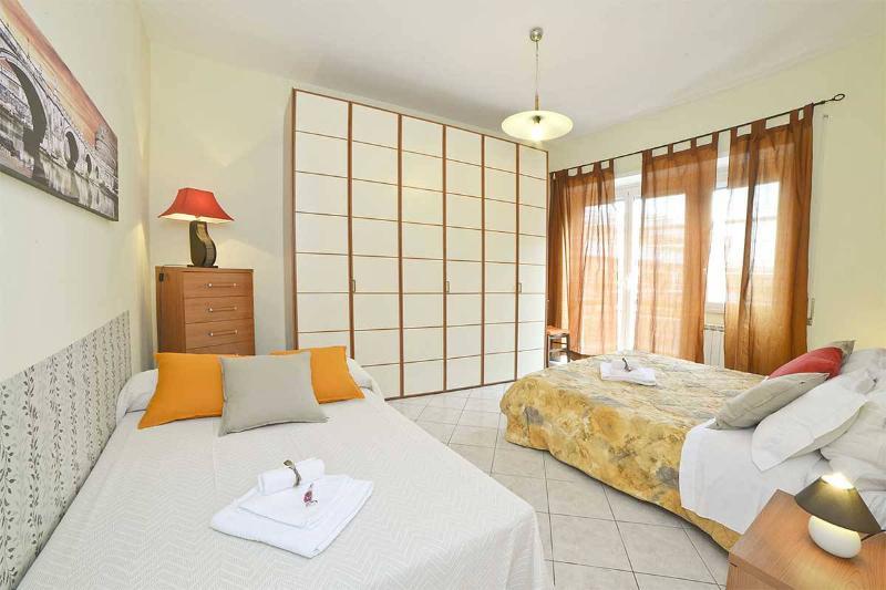 Rome4guest Apartment *